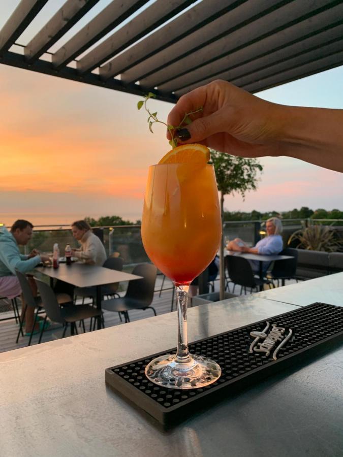 First Hotel Kokoloko VBY Zewnętrze zdjęcie