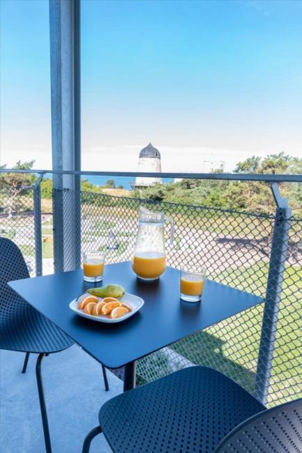 First Hotel Kokoloko VBY Zewnętrze zdjęcie